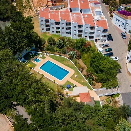 Charming Beachside W/ Pool By Lovelystay